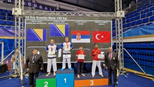 Aliağa'nın Gururu Demhat Göktas , Balkan 3'Üncüsü Oldu