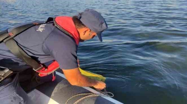 İzmir’de kaçak avlananlar Sahil Güvenlik’e yakalandı