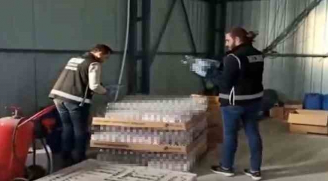 İzmir’de tonlarca sahte etil alkol ele geçirildi