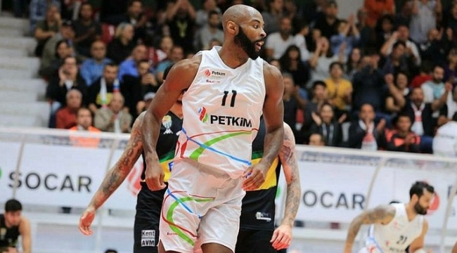 Jeremy Simmons, bir sezon daha Petkimspor’da