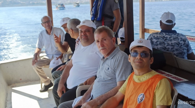 Aliağa’da yaşayan engelli bireylere tekne turu