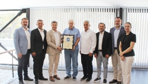 BERTO YÖNETİMİ, EBSO BAŞKANI ENDER YORGANCILAR'I ZİYARET ETTİ