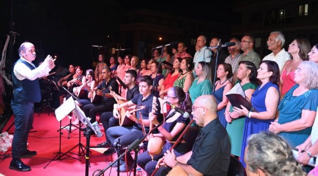 Karabağlarda yaz konserleri sürüyor