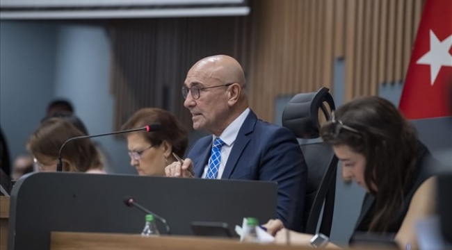 Soyer: “Büyükşehir kale gibi ayakta”