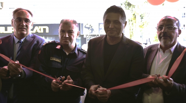 Aliağanın ’ın Yeni Konsept Arçelik Mağazası Görkemli Bir Törenle Hizmete Girdi