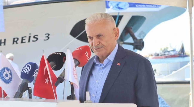 İzmir’de balıkçılar ’Vira Bismillah’ dedi