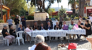 Güzelbahçe'de çifte toplu sözleşme mutluluğu