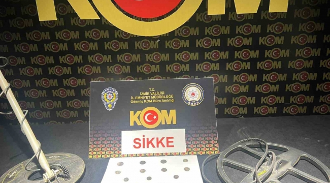 İzmir’de tarihi eser kaçakçısının evine baskın