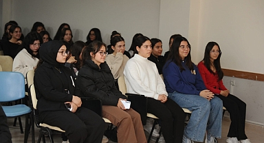 KARGEM’de kız öğrencilere kadın sağlığı eğitimi