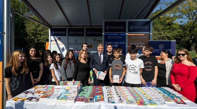 İZKİTAP - 7. İzmir Kitap Fuarı 17-26 Nisan’da Kültürpark’ta