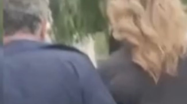 İzmir’de eski belediye başkanının zor anları: Eski çalışandan sokak ortasında tepki